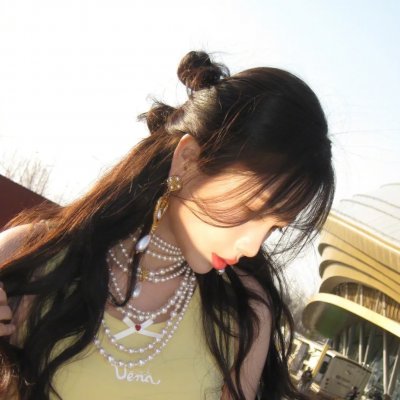 舞社里的酷女孩